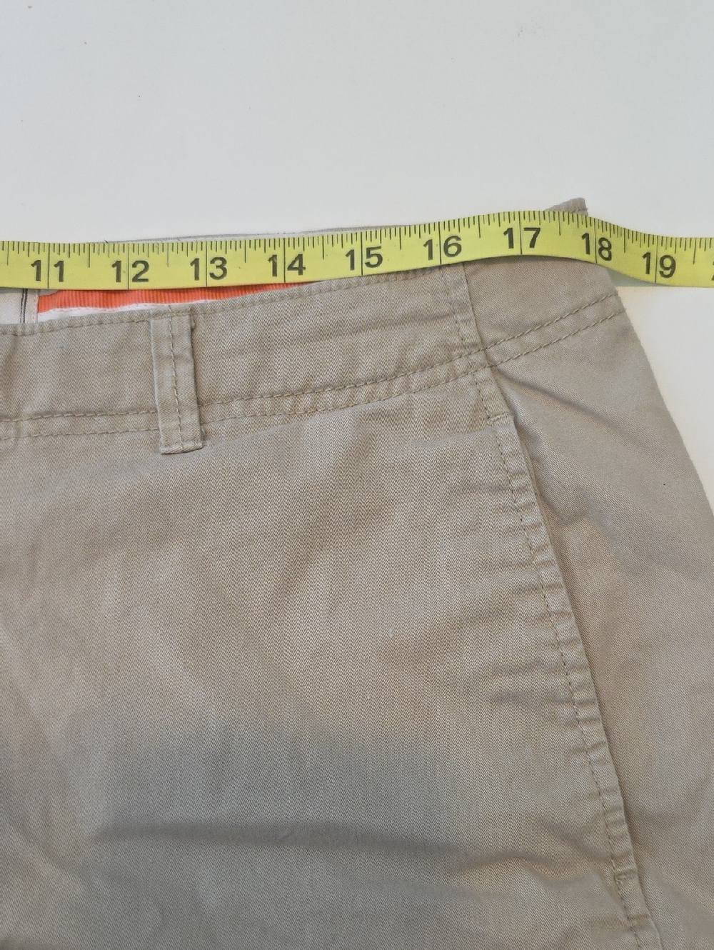 Old Navy Khaki Chino Shorts 3.5" Rolled Oats Women's Size 12 Summer Preppy Norm - Picture 9 of 10
